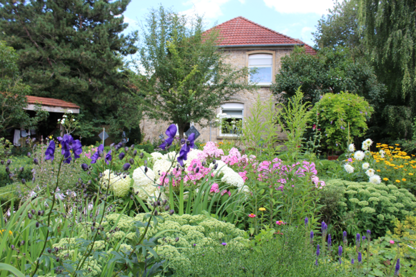 Heimatmuseum mit Garten