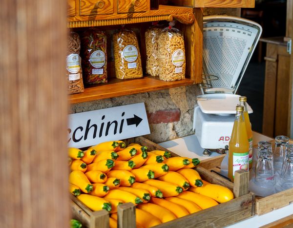 Hier ist der Hofladen Holkenbrink.
Man kann alles gut sehen.