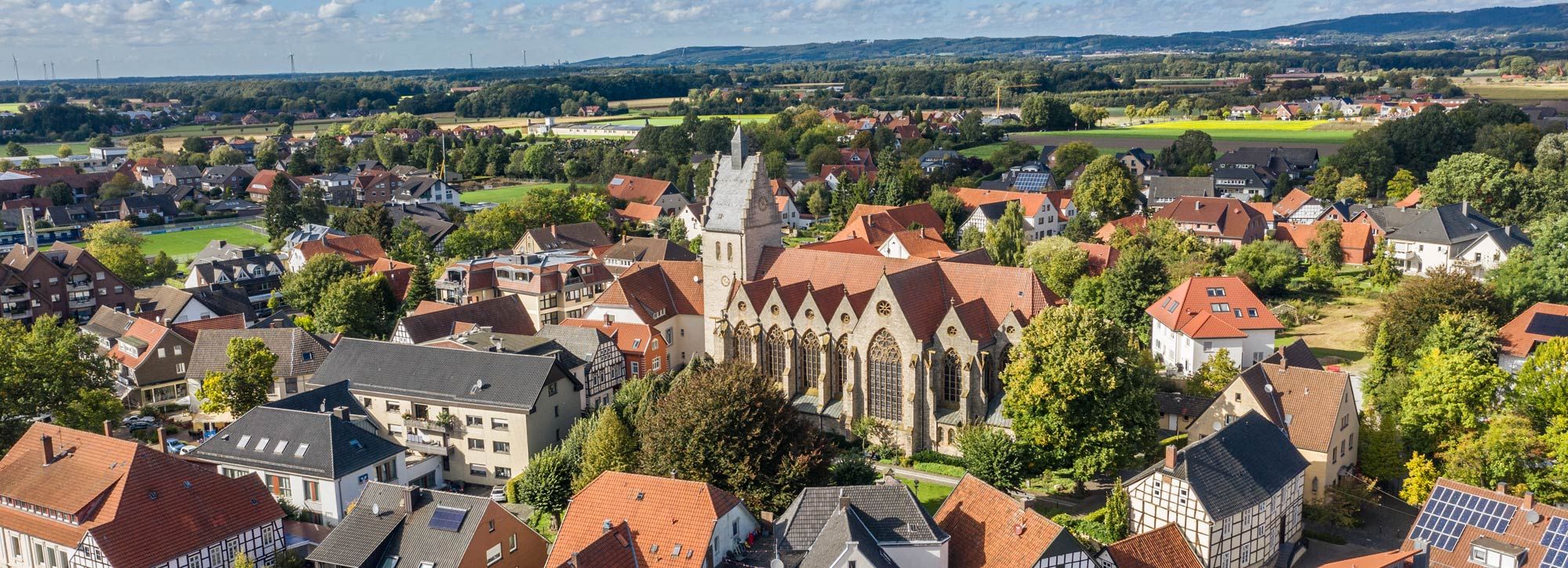 Luftbild mit Blick auf Bad Laer
